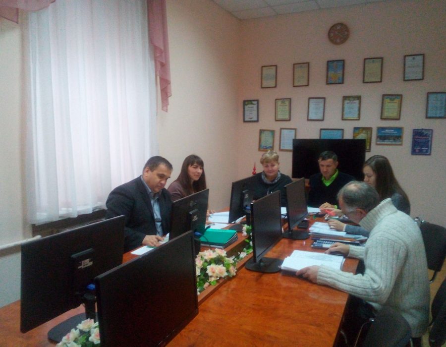 Перевірка учнівських історико-краєзнавчих робіт